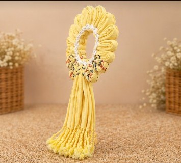 พวงมาลัยผ้าพันคอ พวงมาลัยผ้าพันคอ